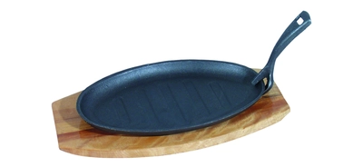 Gusseisen-Servierpfanne oval mit Holzuntersetzer _1