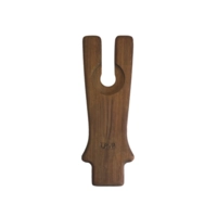 Deckelhalterung passend zu Gusseisen Cocotten, 28 x 9 cm, H: 2 cm, Akazienholz