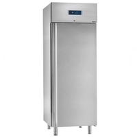Kühlschrank Standard 700, GN 2/1, 73 x 83.5 cm H: 209 cm, Türbandung rechts