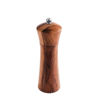 Pfeffermühle, Akazienholz braun, Ø 5 cm, H: 17 cm 