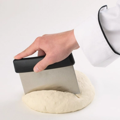 Spatule à pâte, Tooltime, noir, 15.5 x 8 cm, lame  en inox_2